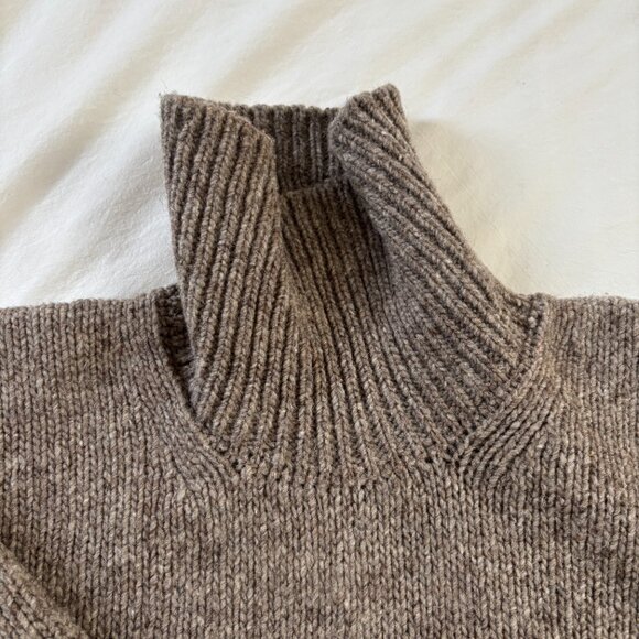 babaa jumper no17 turtleneck sweater in dark mist/brown - OS - Picture 4 of 12